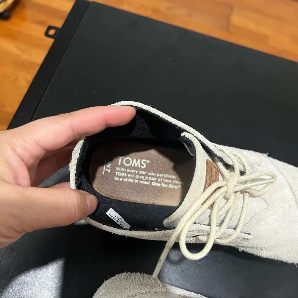 Toms Grey Suede Lace-Up Ankle Booties Women’s 7